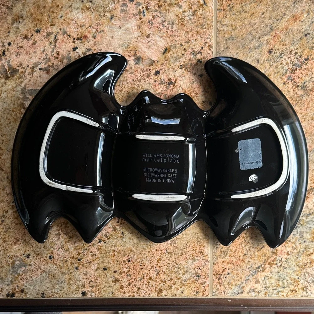 Williams Sonoma Midnight Black Bat Dish
